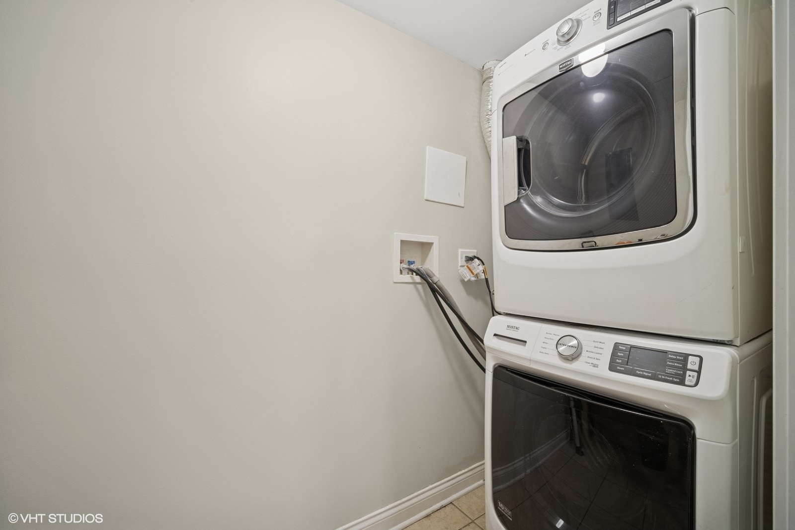 2256 N Lavergne Avenue, Chicago, IL 60639