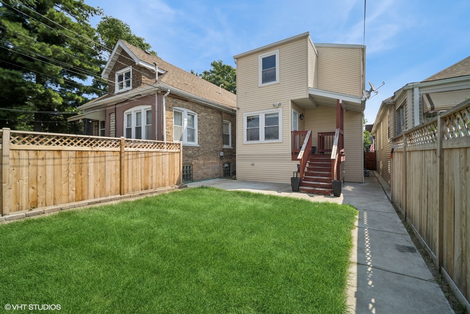 2256 N Lavergne Avenue, Chicago, IL 60639
