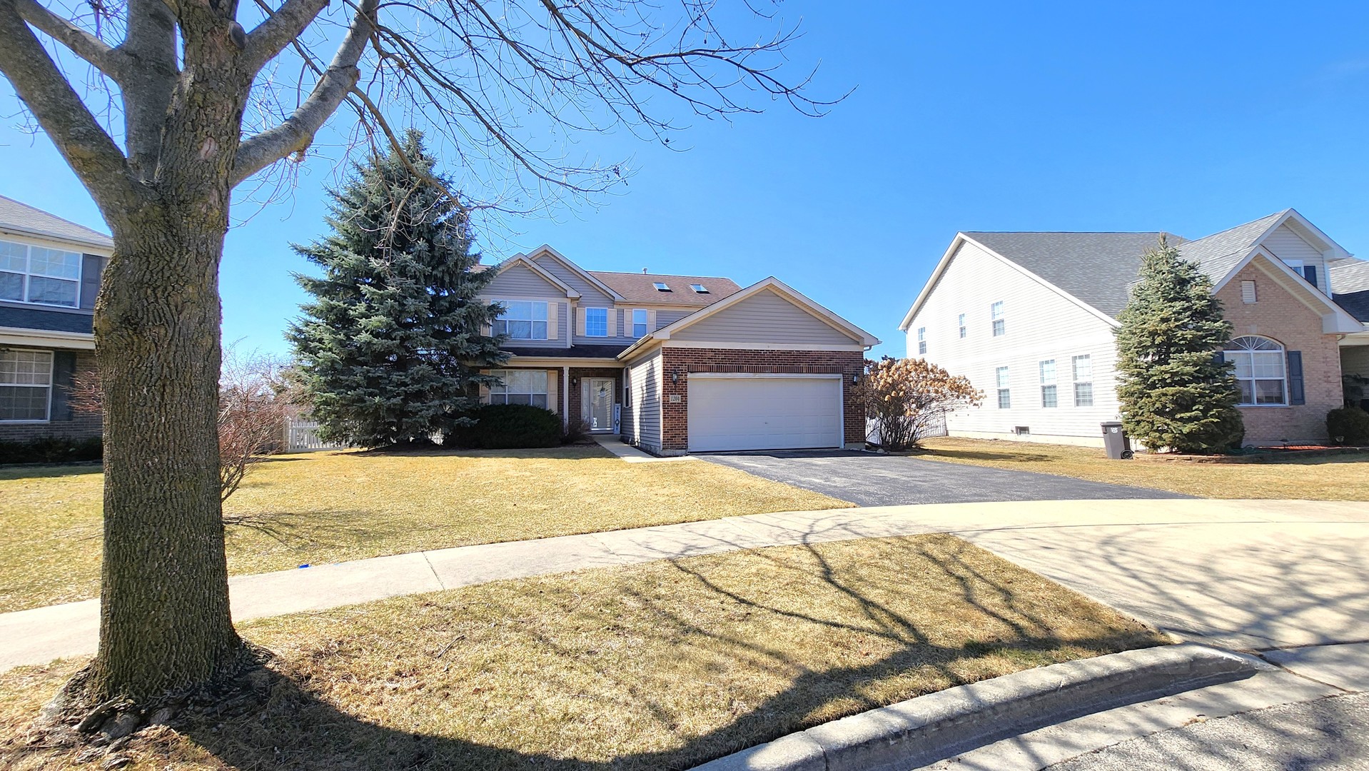 1204 FREDERICK Court, Elgin, IL 60120
