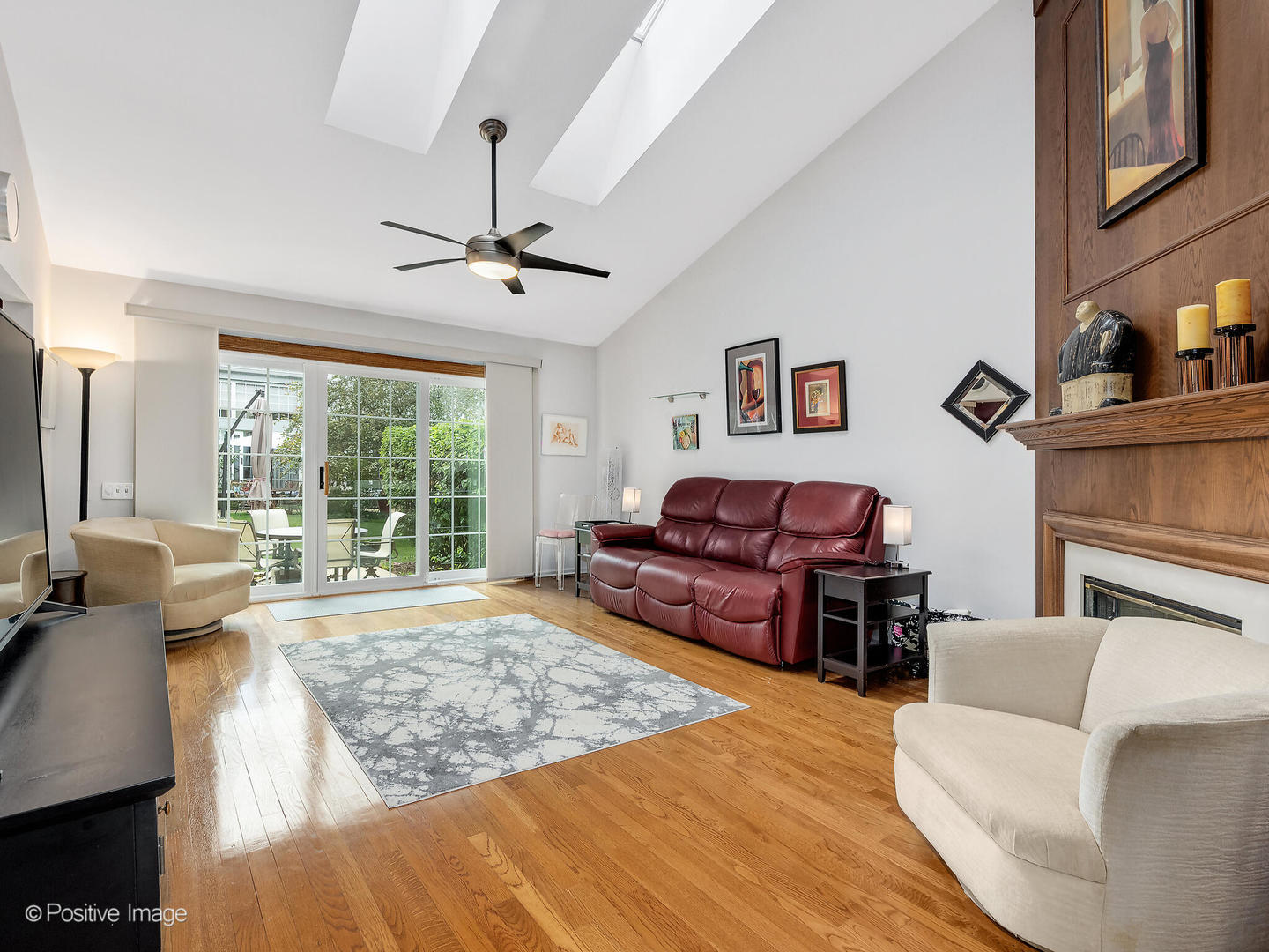 130 Chambord Court, Bloomingdale, IL 60108