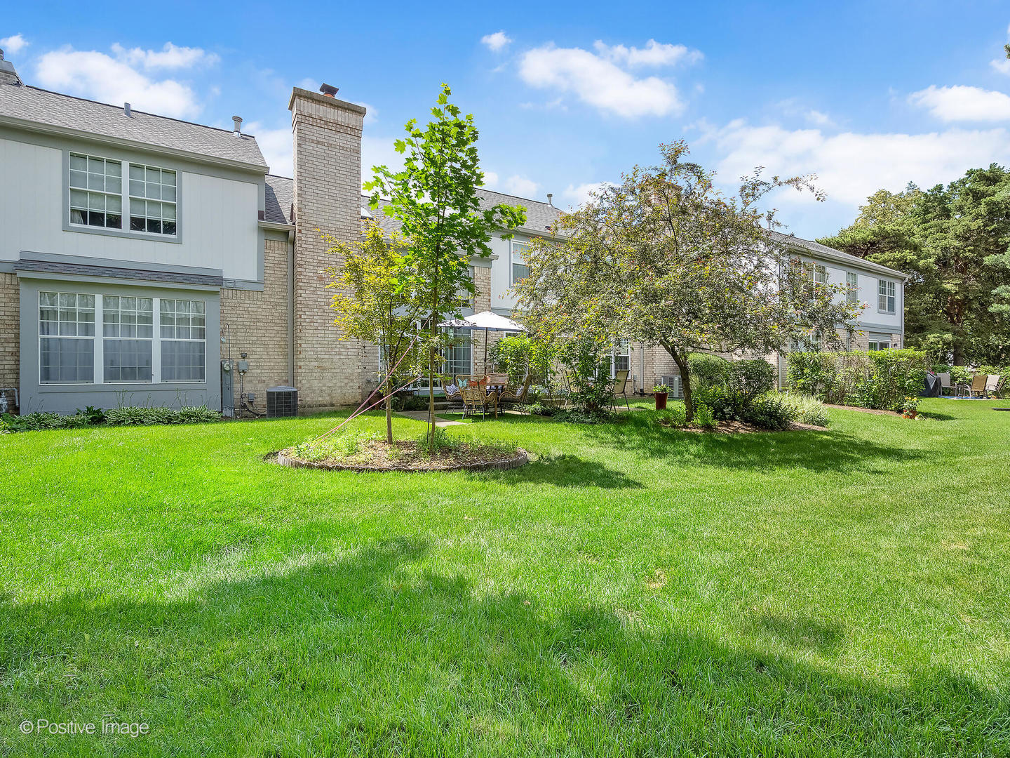 130 Chambord Court, Bloomingdale, IL 60108