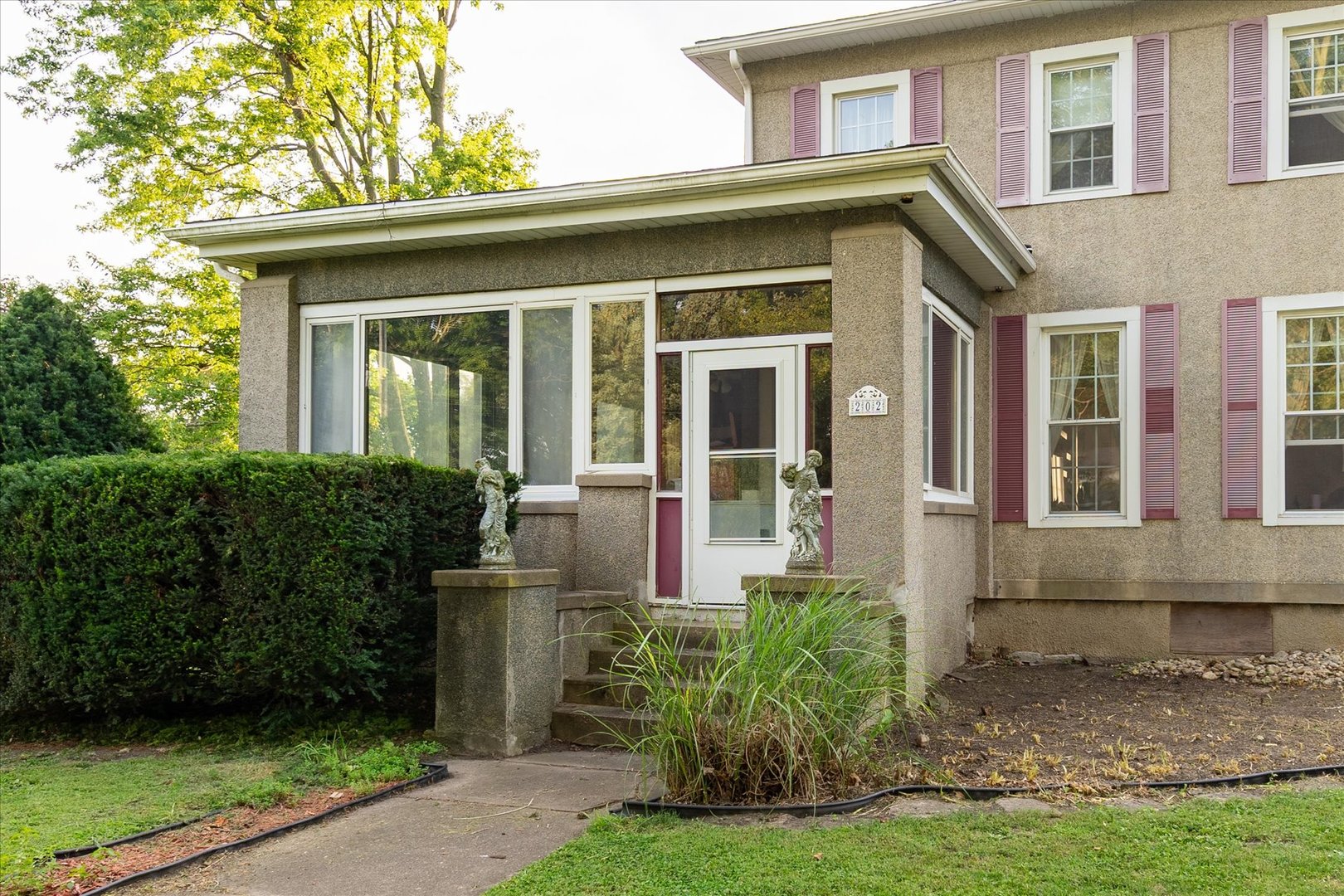 202 S Locust Street, Malden, IL 61337