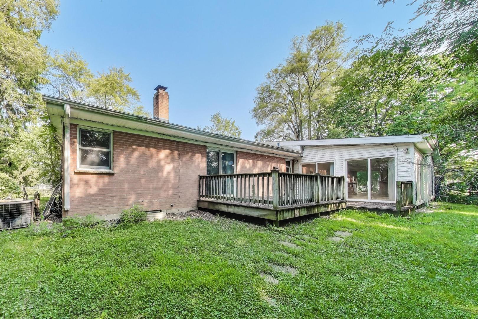 2102 Salem Boulevard, Zion, IL 60099