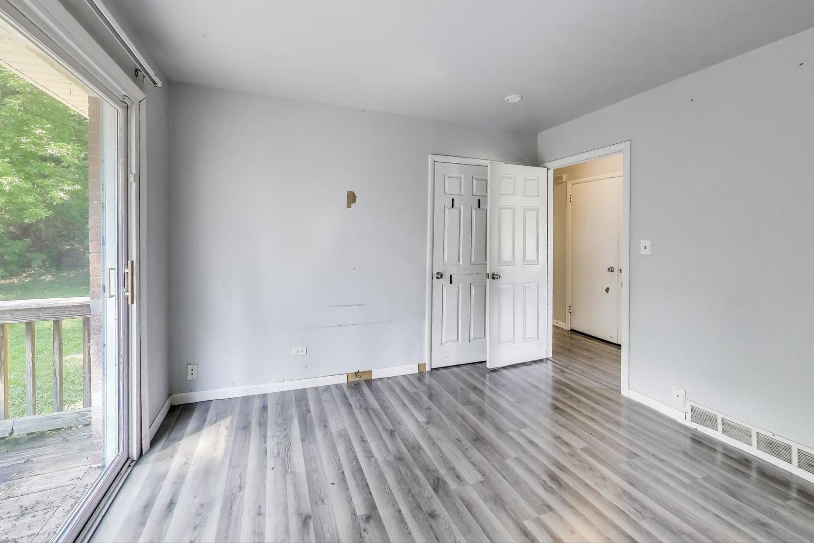 2102 Salem Boulevard, Zion, IL 60099