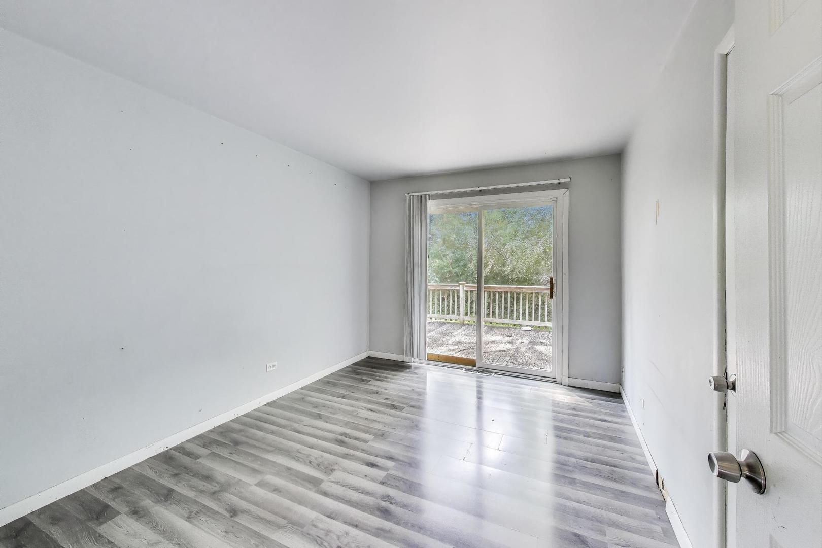 2102 Salem Boulevard, Zion, IL 60099