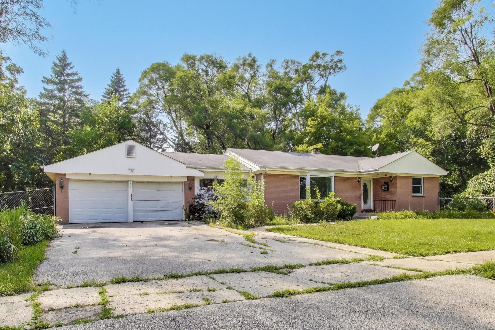2102 Salem Boulevard, Zion, IL 60099