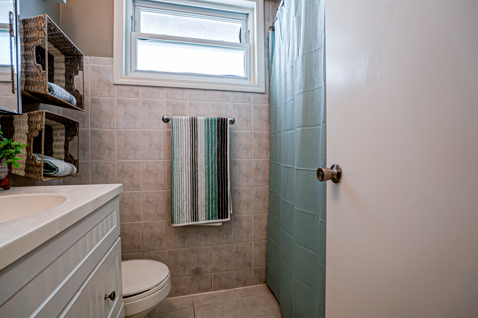 7707 Mobile Avenue, Burbank, IL 60459