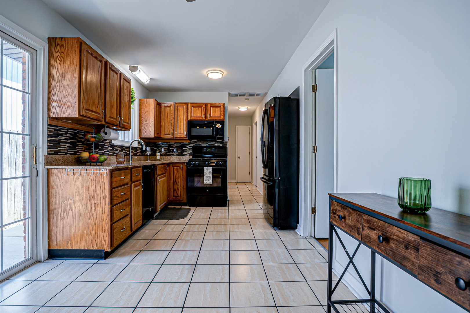 7707 Mobile Avenue, Burbank, IL 60459