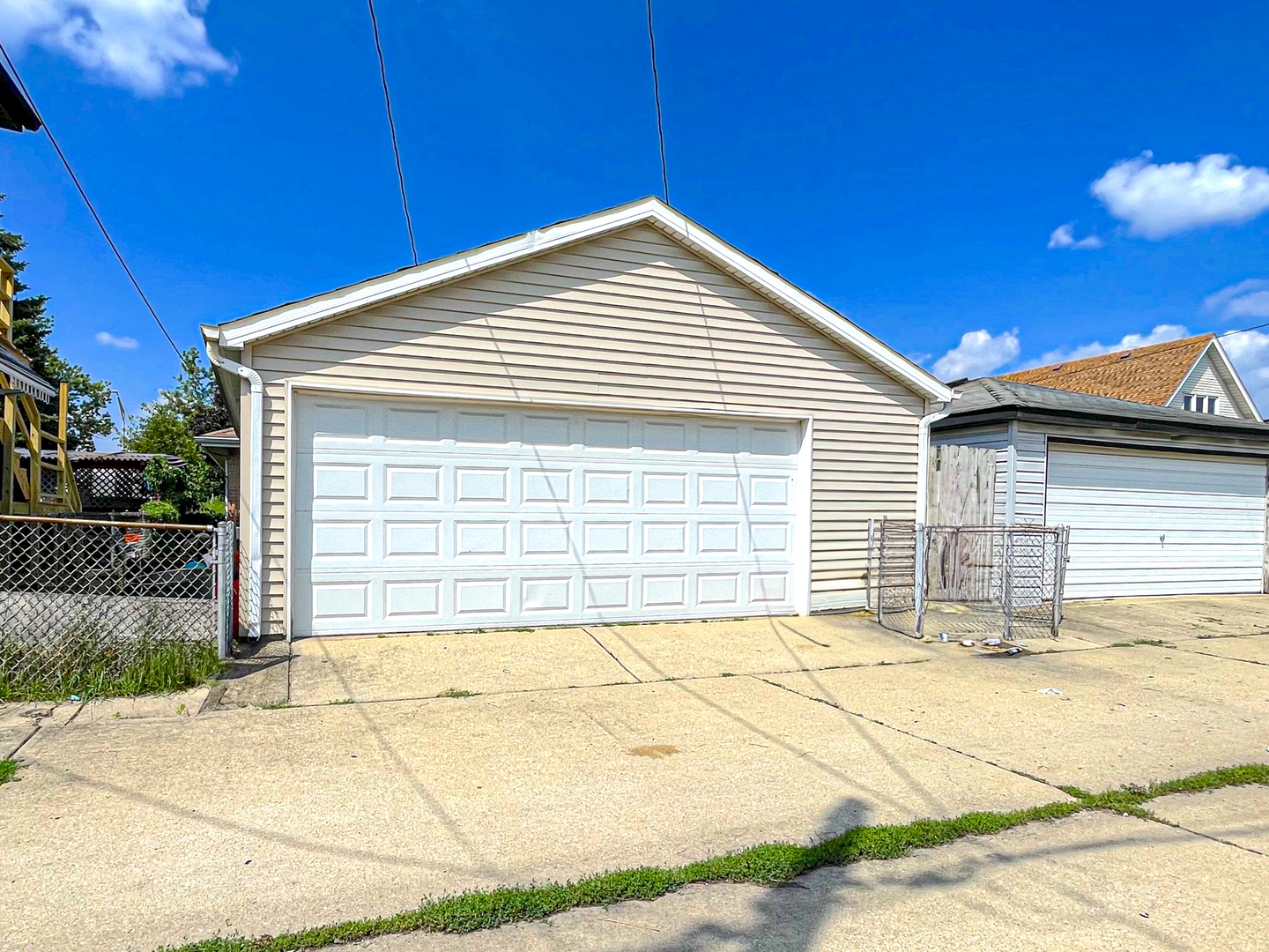 7707 Mobile Avenue, Burbank, IL 60459