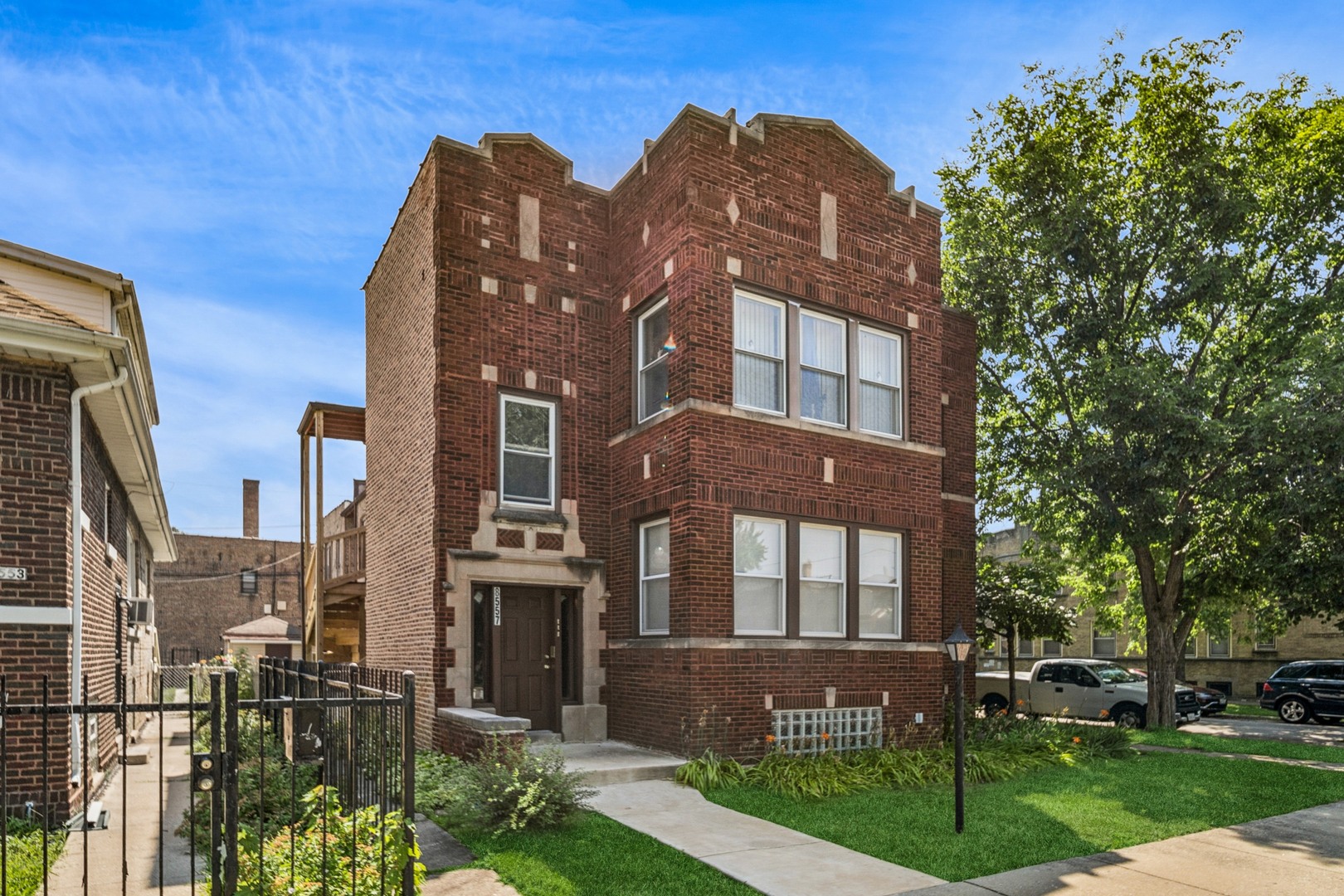 8557 S Justine Street, Chicago, IL 60620