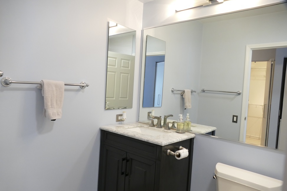 400 N Lasalle Drive #3803, Chicago, IL 60654