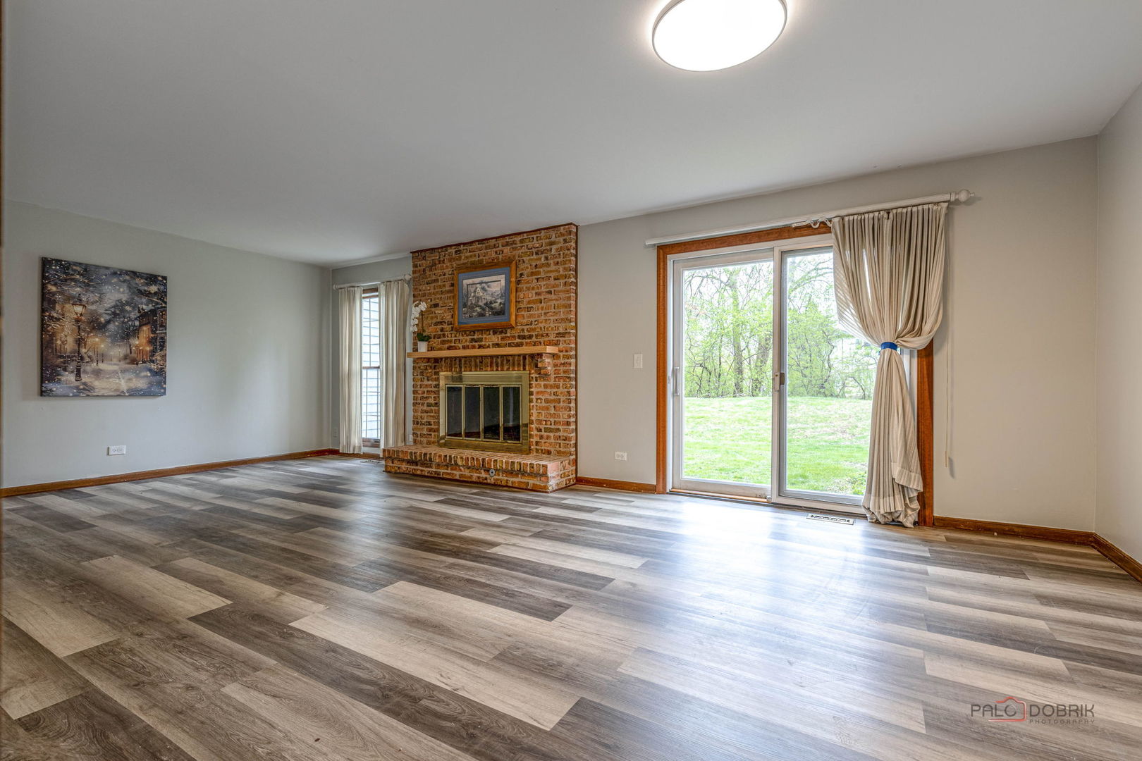851 Sutton Court, Lincolnshire, IL 60069