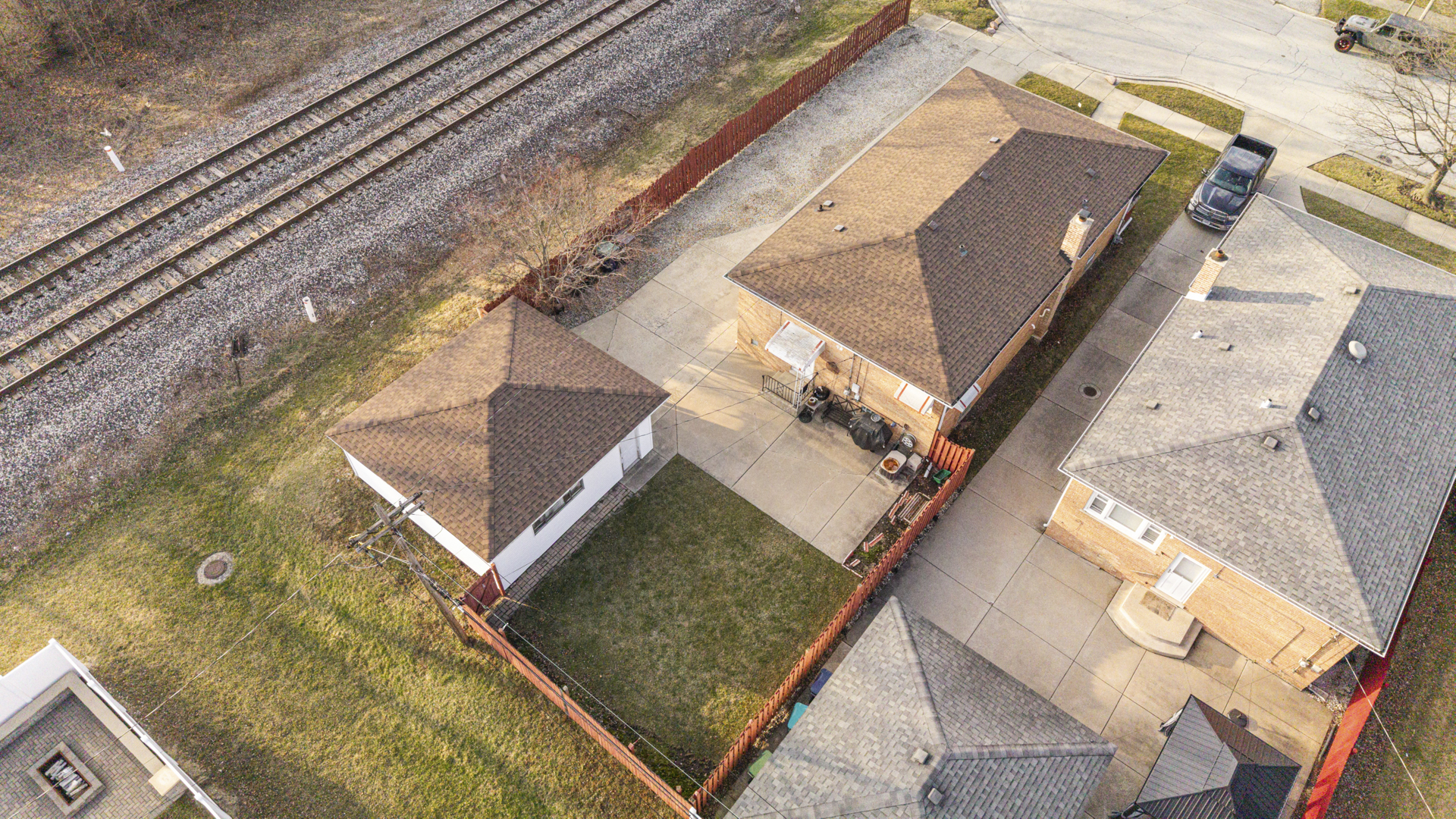 2949 W 100th Street, Evergreen Park, IL 60805