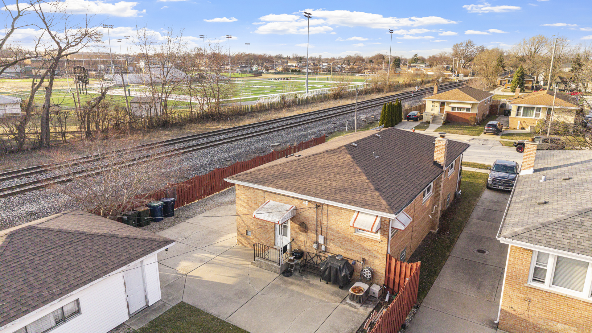 2949 W 100th Street, Evergreen Park, IL 60805