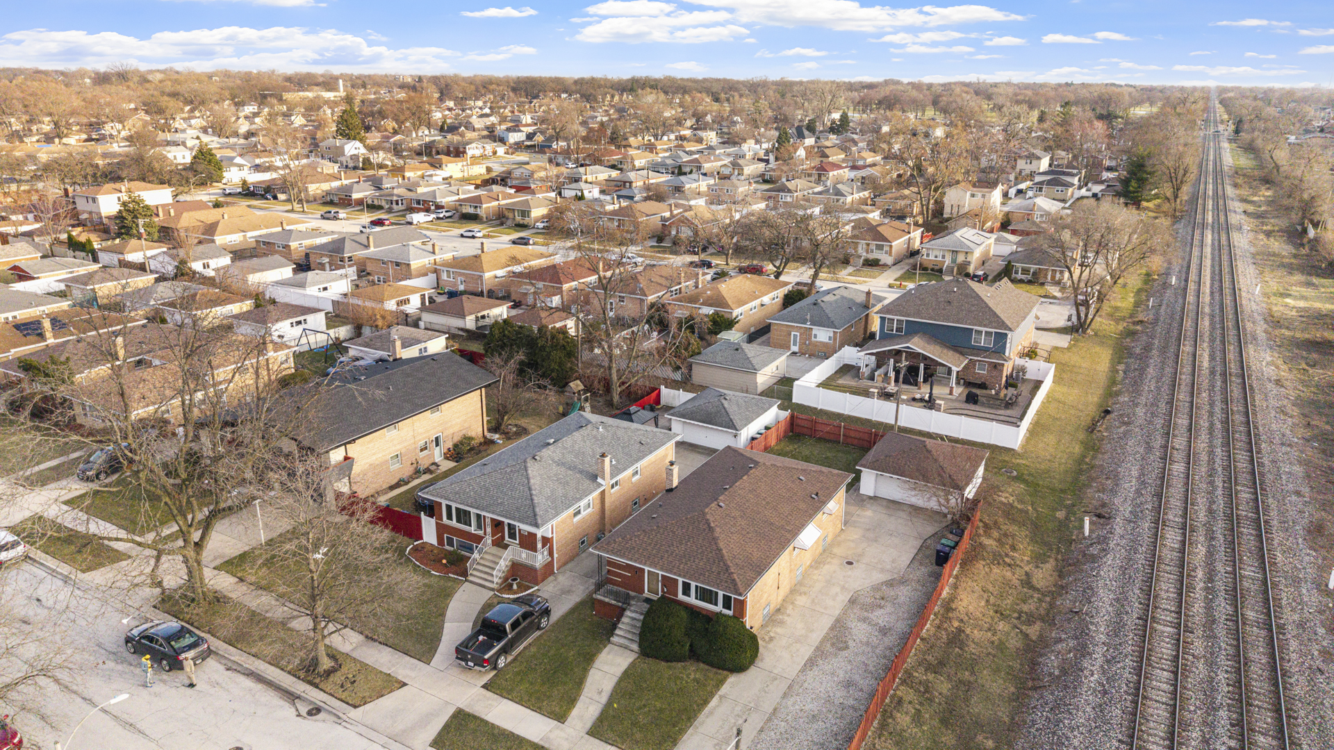 2949 W 100th Street, Evergreen Park, IL 60805