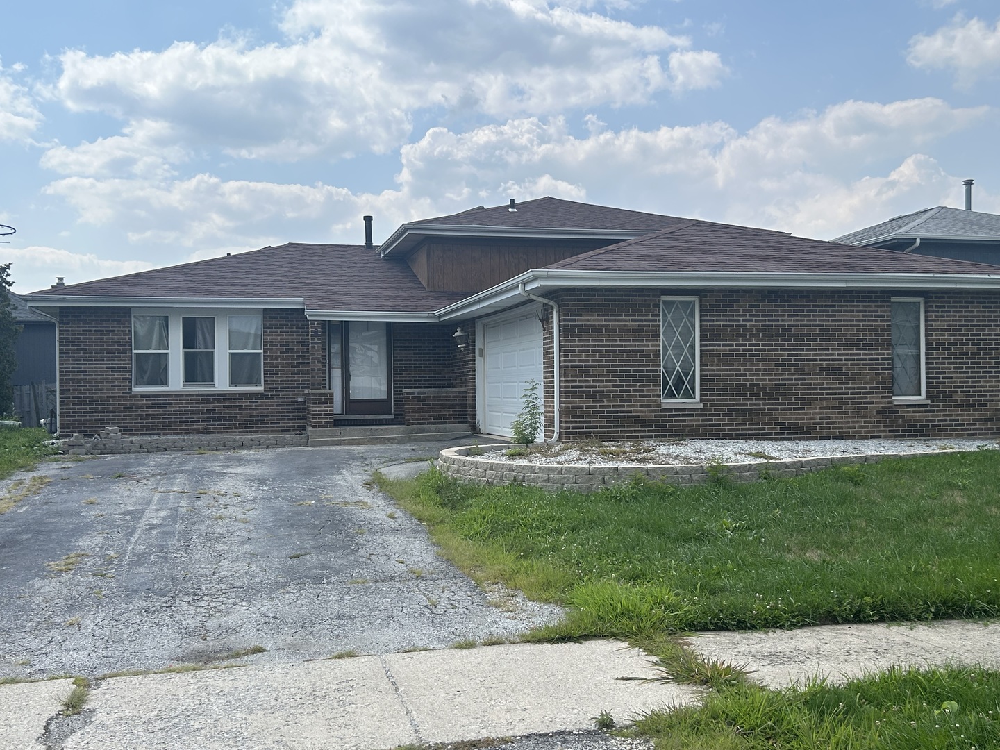 20124 Redwood Avenue, Lynwood, IL 60411