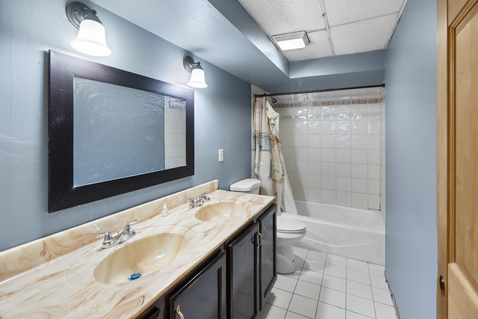 20124 Redwood Avenue, Lynwood, IL 60411