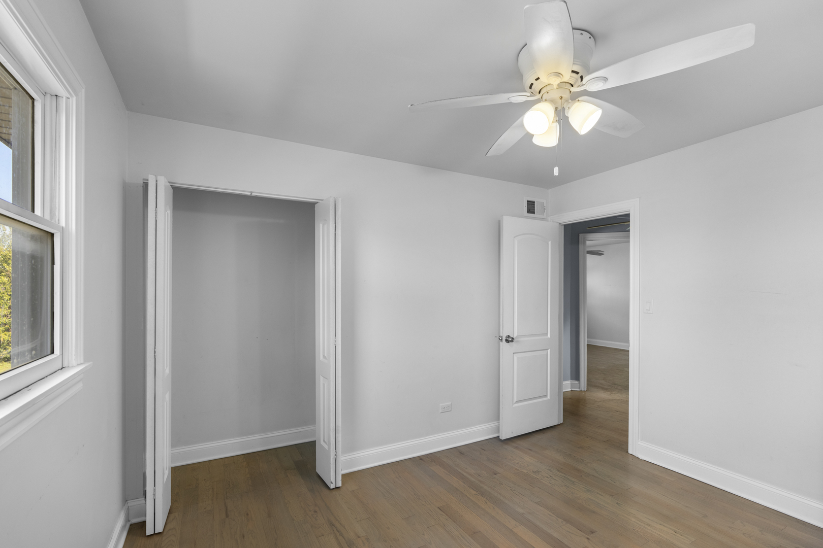 20124 Redwood Avenue, Lynwood, IL 60411