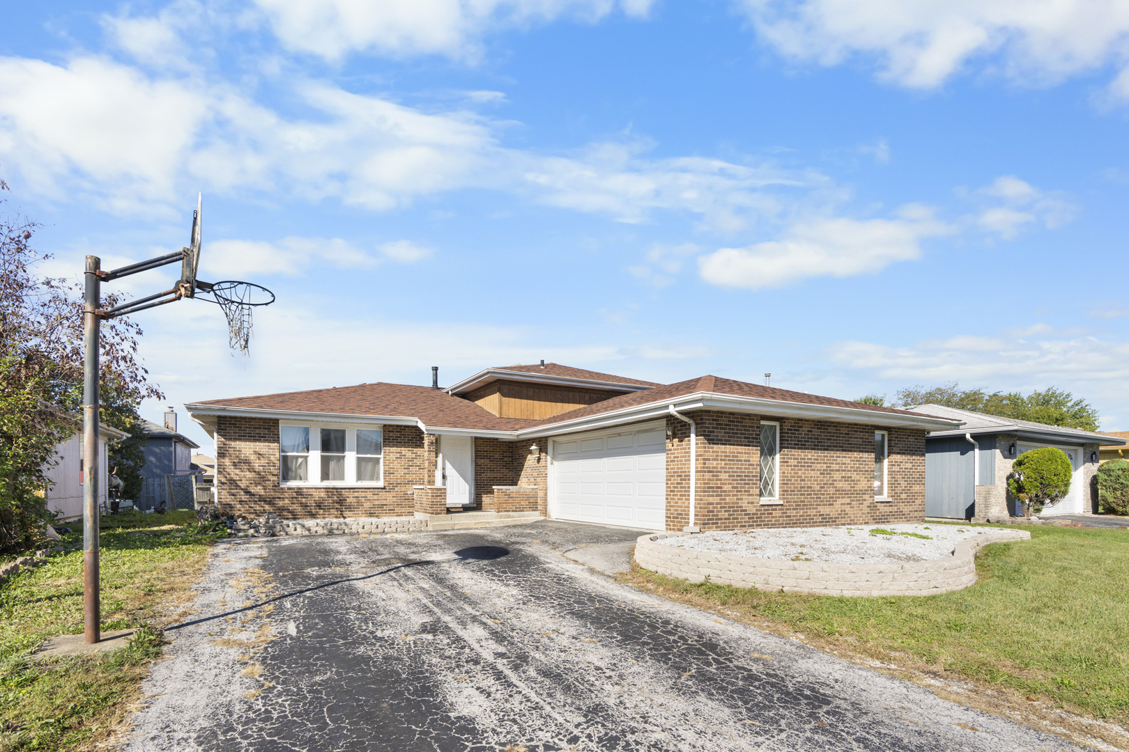 20124 Redwood Avenue, Lynwood, IL 60411