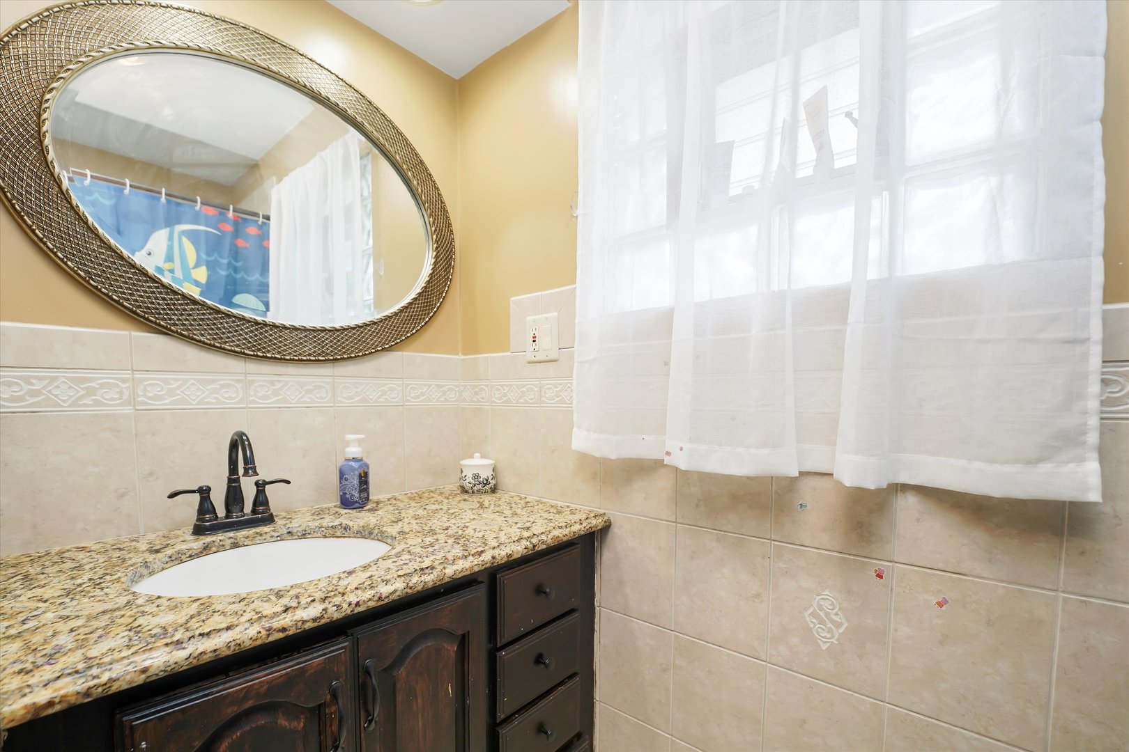 8931 S 83rd Court, Hickory Hills, IL 60457