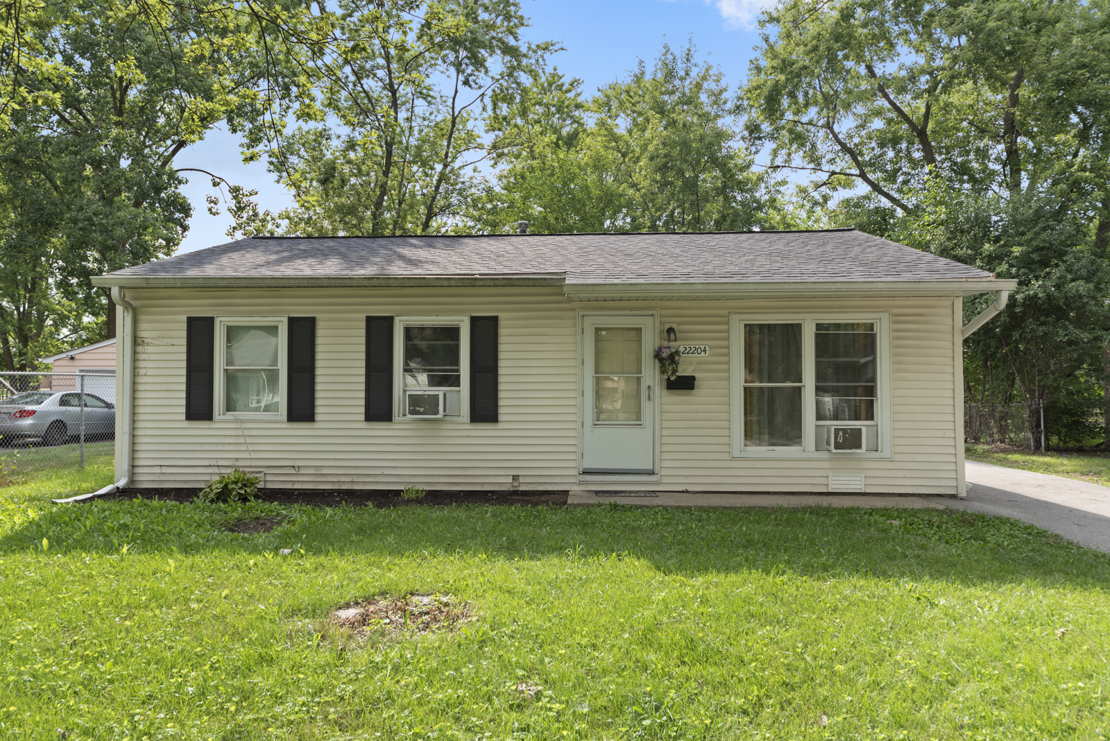 22204 Kostner Avenue, Richton Park, IL 60471