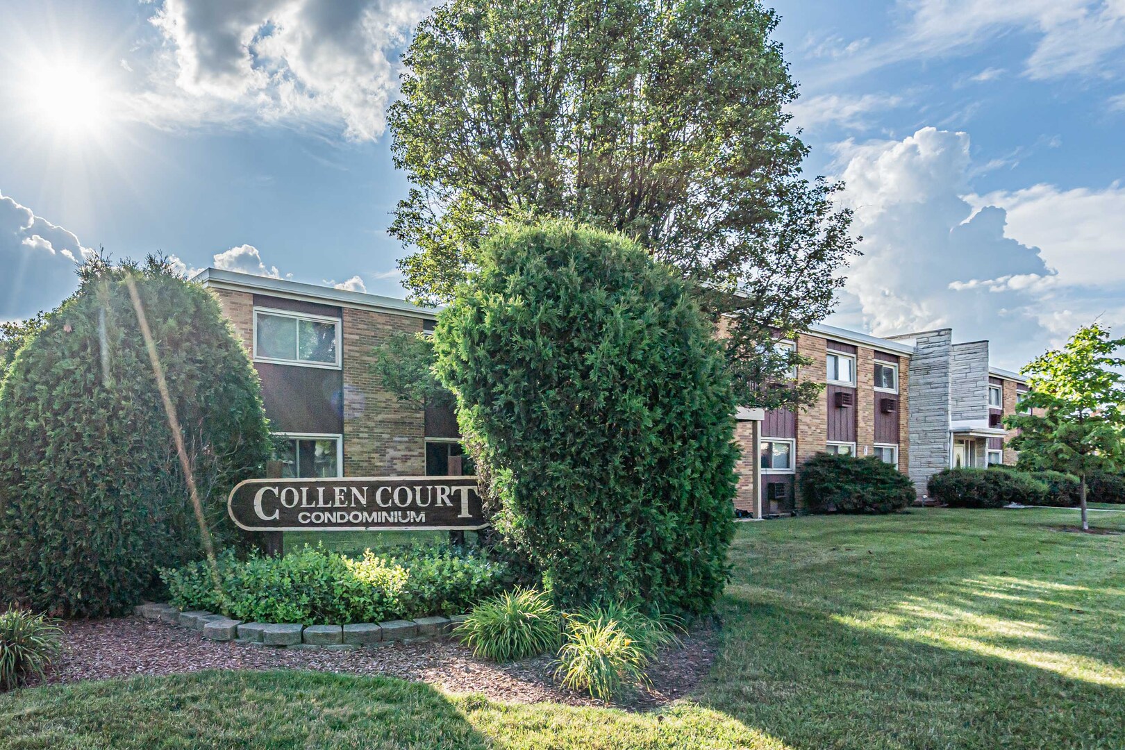 120A Collen Drive #105, Lombard, IL 60148