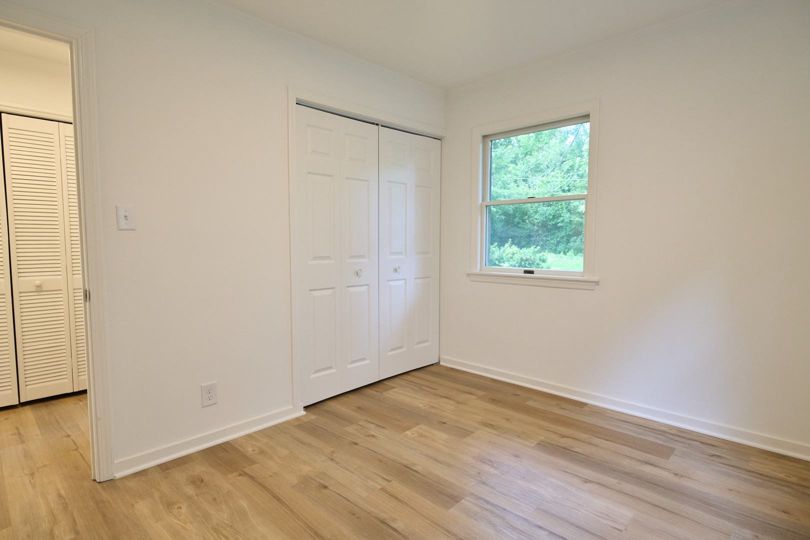 245 MAPLEWOOD Drive, Antioch, IL 60002