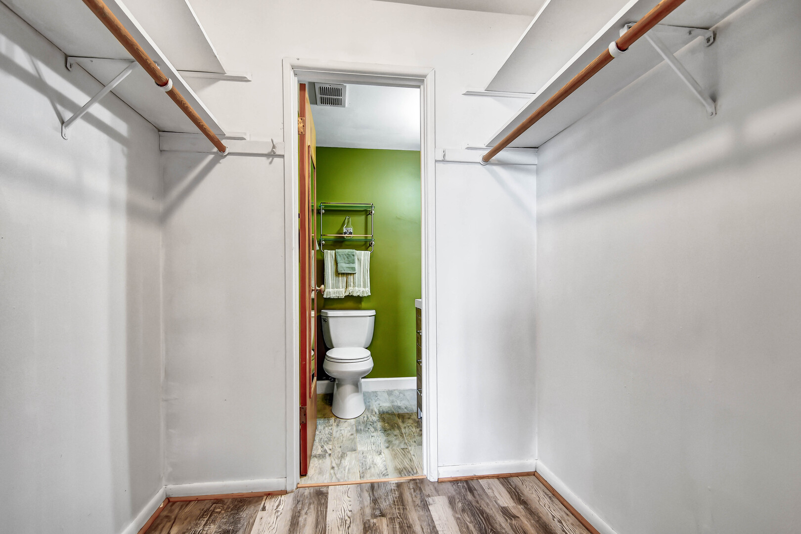9740 S Pulaski Road #306, Oak Lawn, IL 60453