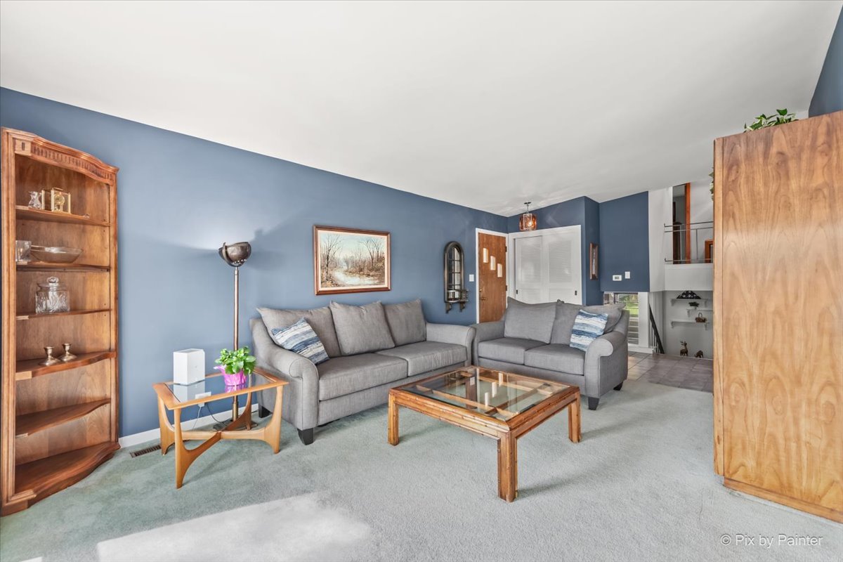 9310 Mansfield Avenue, Morton Grove, IL 60053