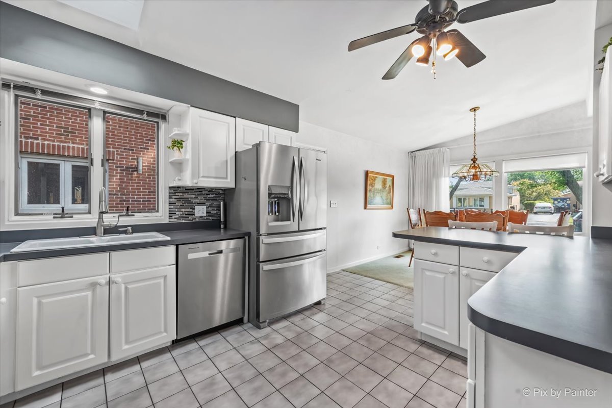 9310 Mansfield Avenue, Morton Grove, IL 60053