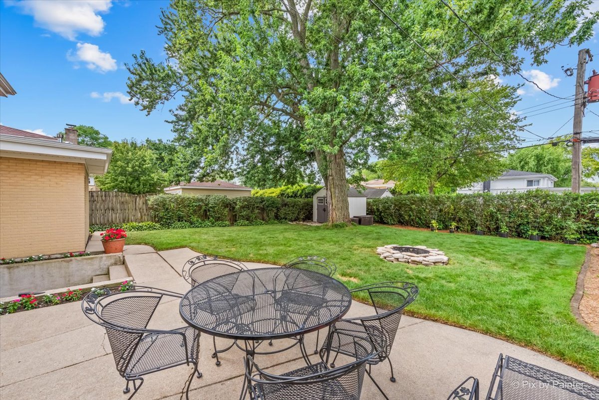 9310 Mansfield Avenue, Morton Grove, IL 60053