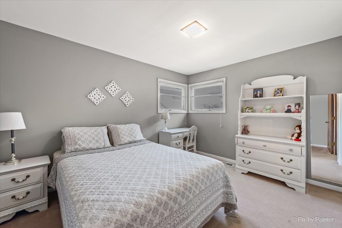 9310 Mansfield Avenue, Morton Grove, IL 60053