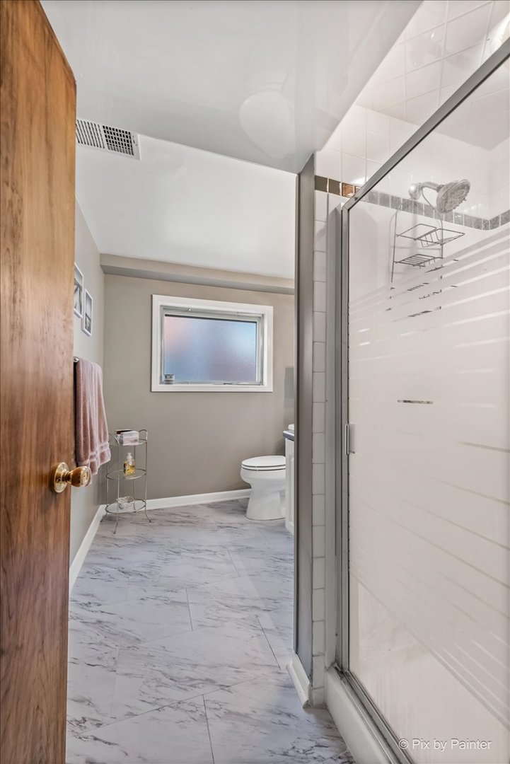 9310 Mansfield Avenue, Morton Grove, IL 60053