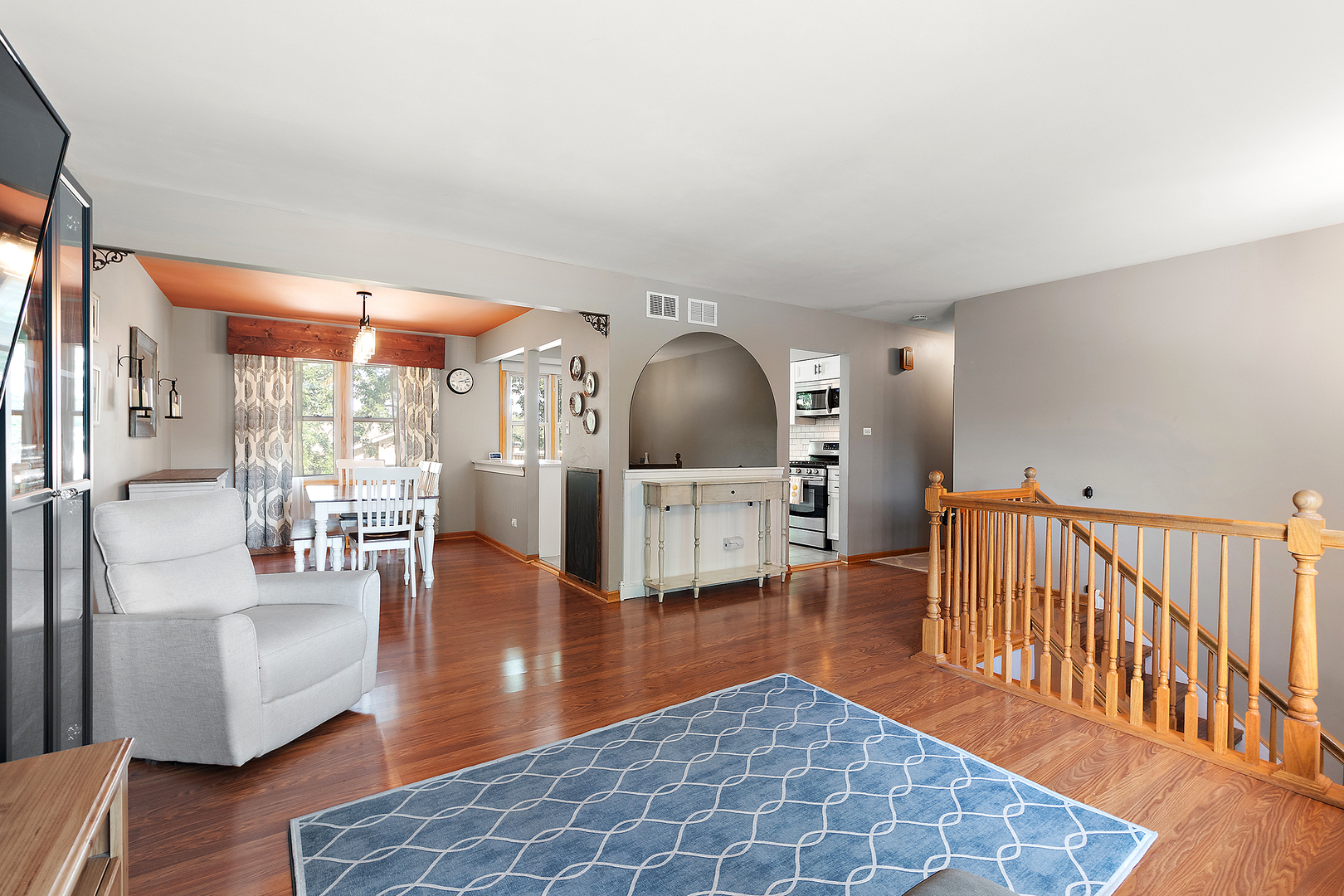 16251 Olcott Avenue, Tinley Park, IL 60477