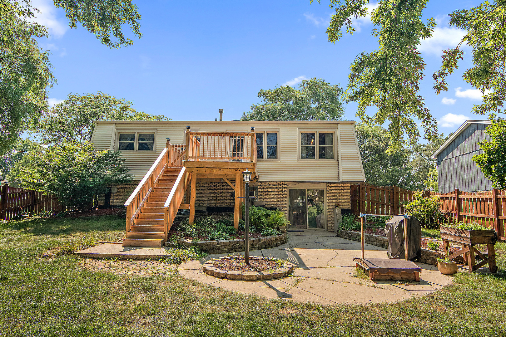 16251 Olcott Avenue, Tinley Park, IL 60477