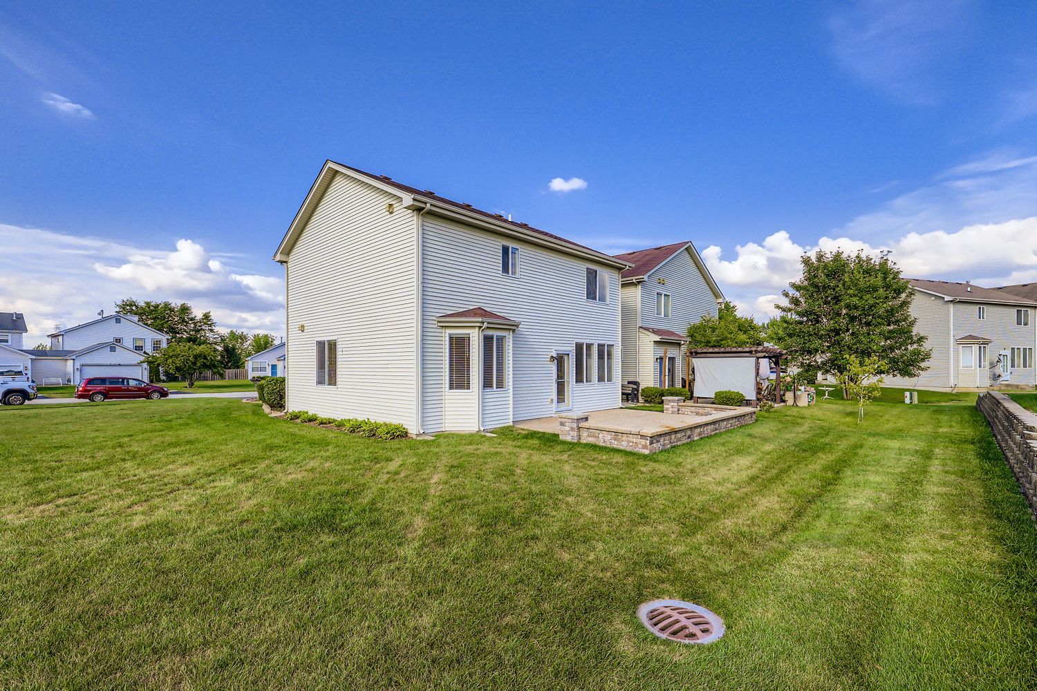 323 W Norwell Lane, Round Lake, IL 60073