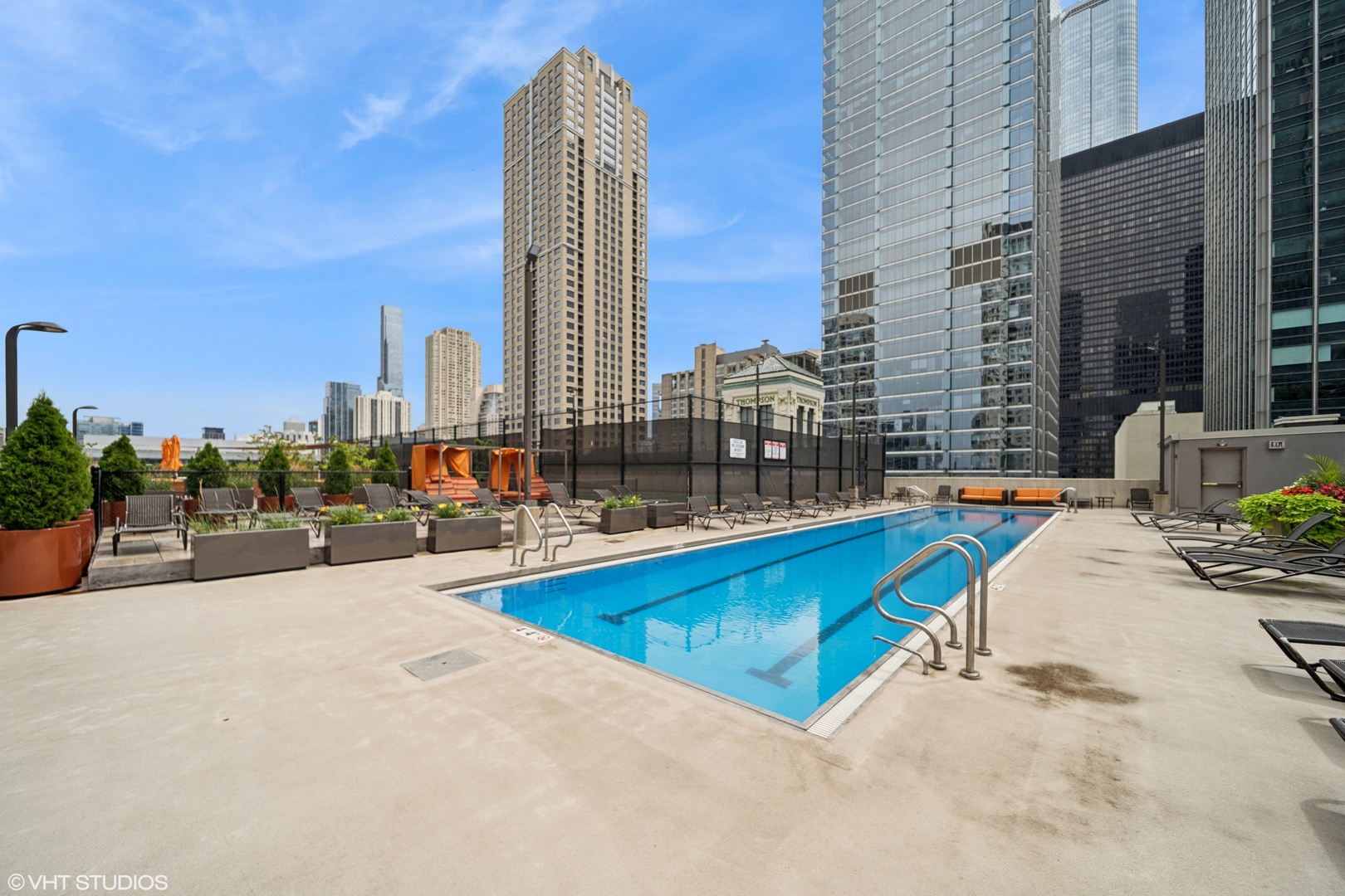 345 N La Salle Drive #702, Chicago, IL 60654