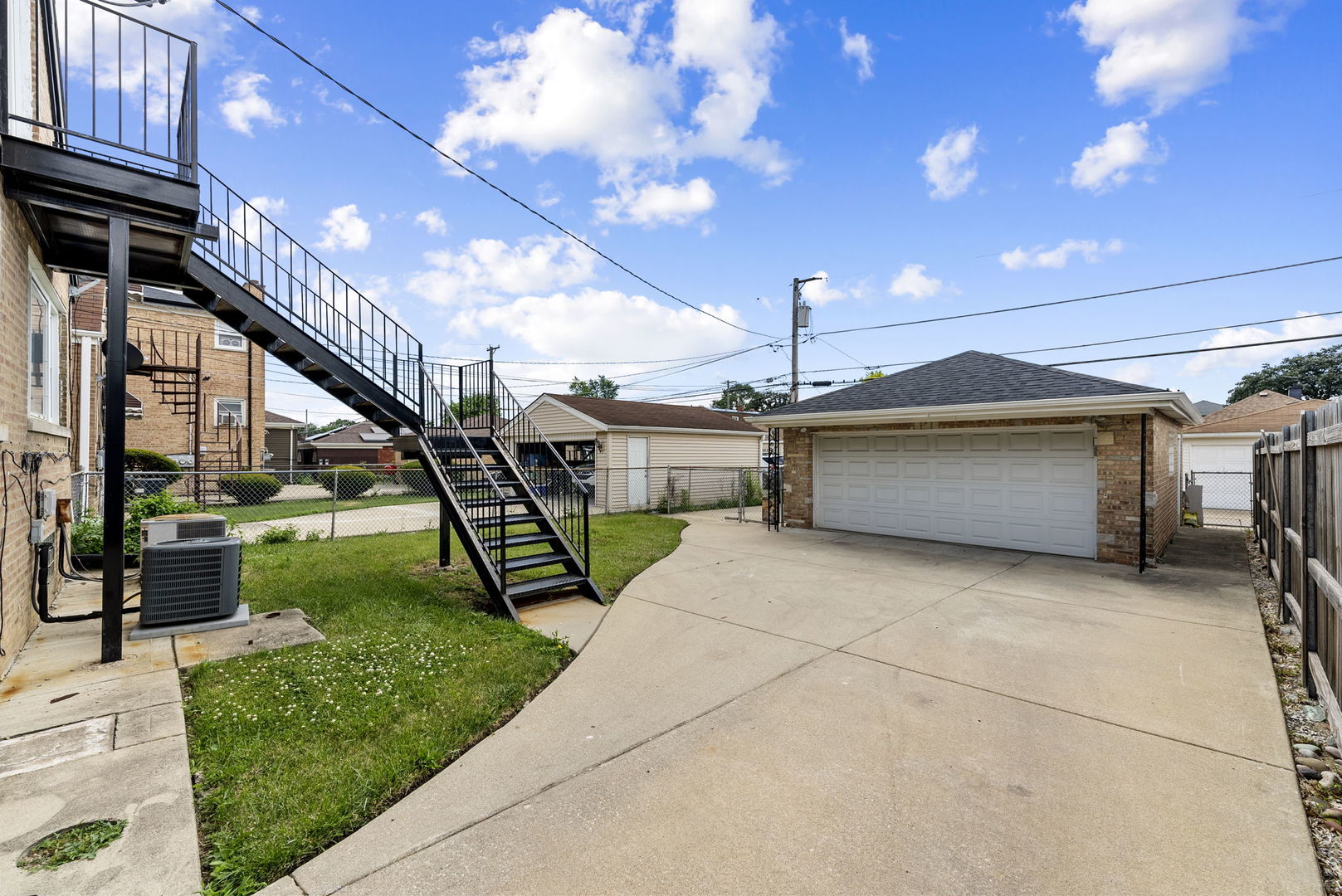 1710 N 23rd Avenue, Melrose Park, IL 60160