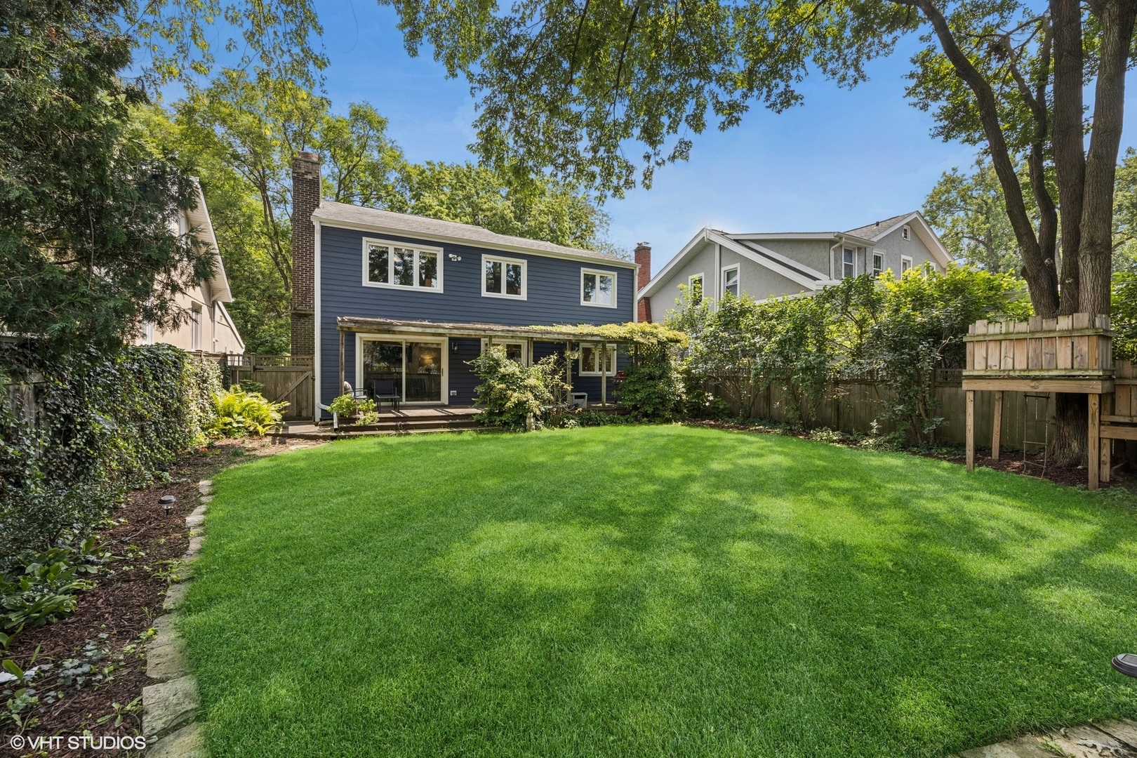 40 N Edgewood Avenue, La Grange, IL 60525