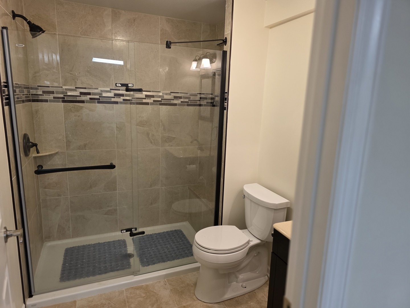 54 Woodview Drive #54, Glen Ellyn, IL 60137