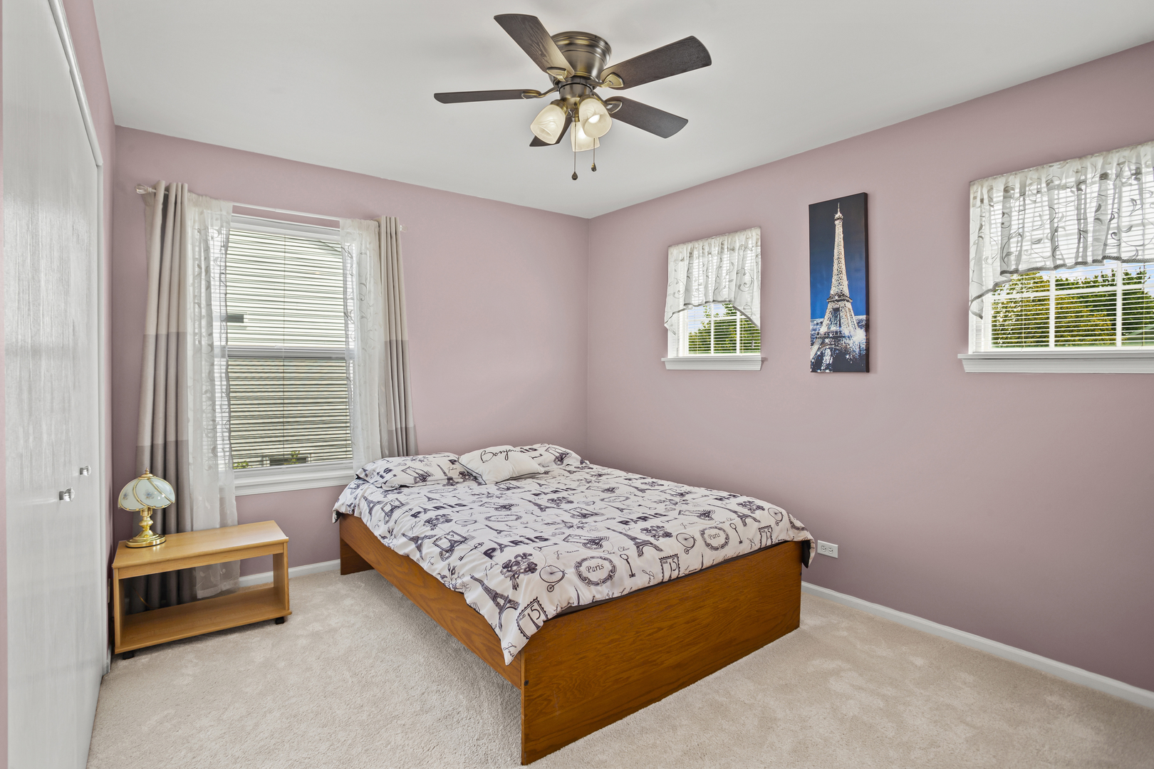 1910 Prairie Path Lane, Carpentersville, IL 60110