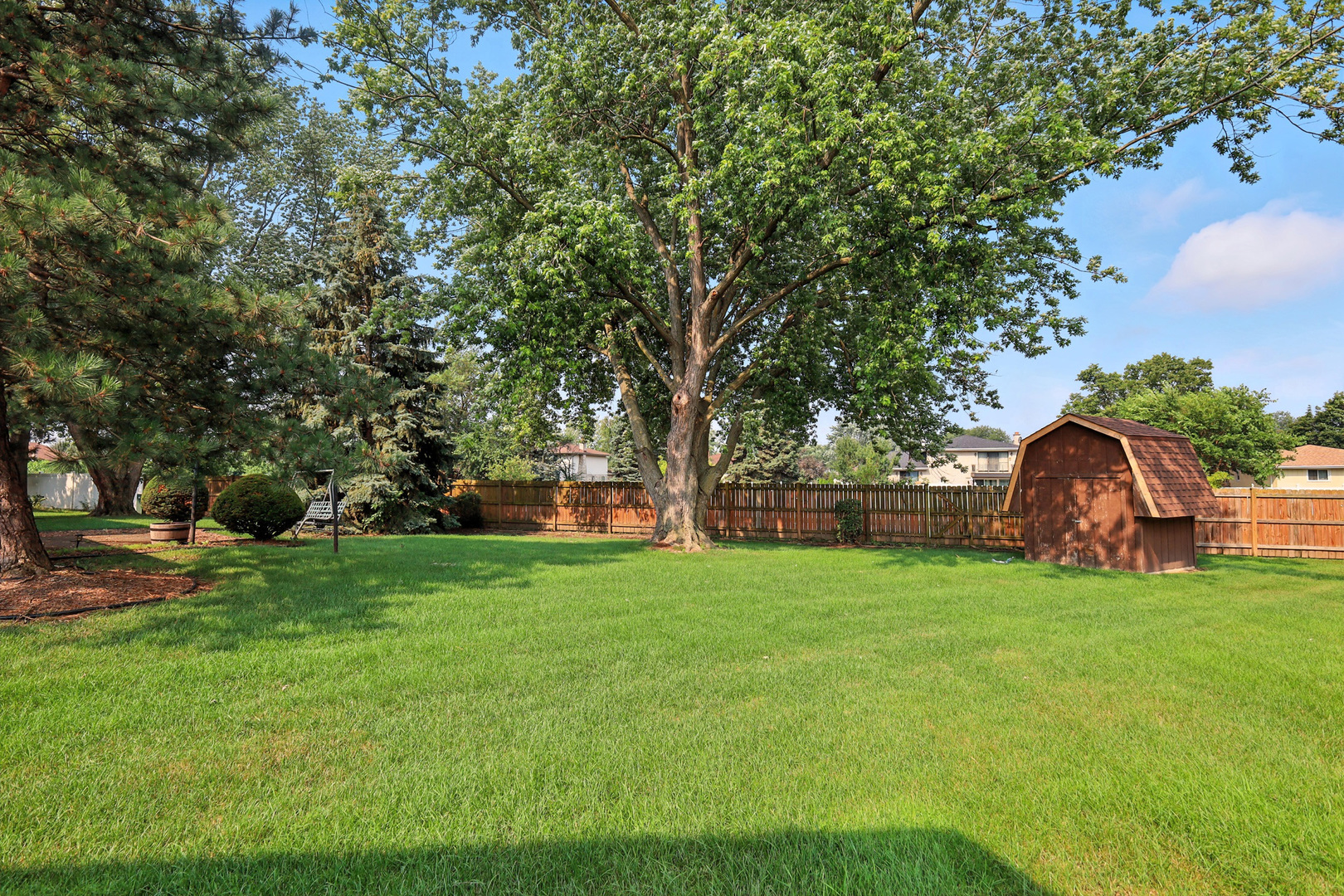7960 W Ponderosa Court, Orland Park, IL 60462