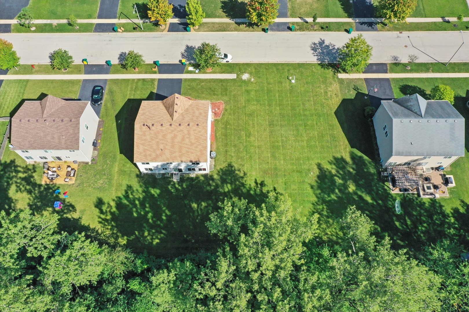 2412 Fleetwood Drive, Joliet, IL 60432