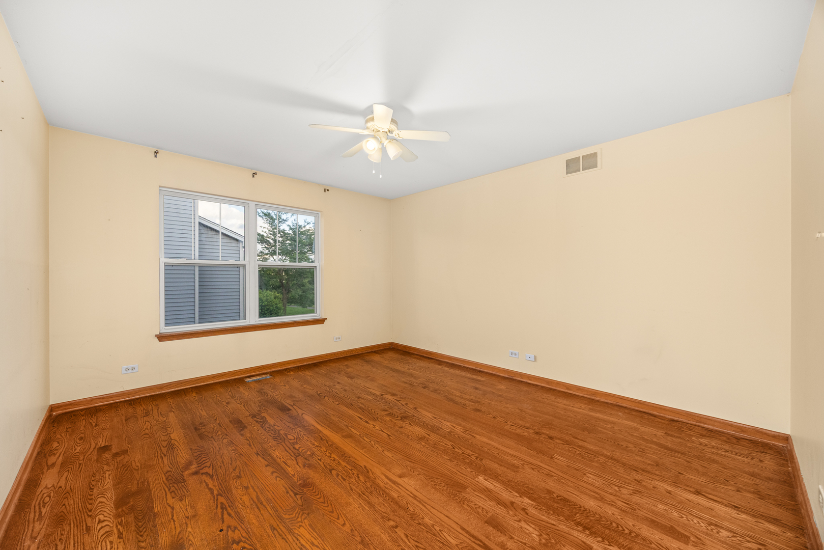 11253 Victoria Lane, Huntley, IL 60142