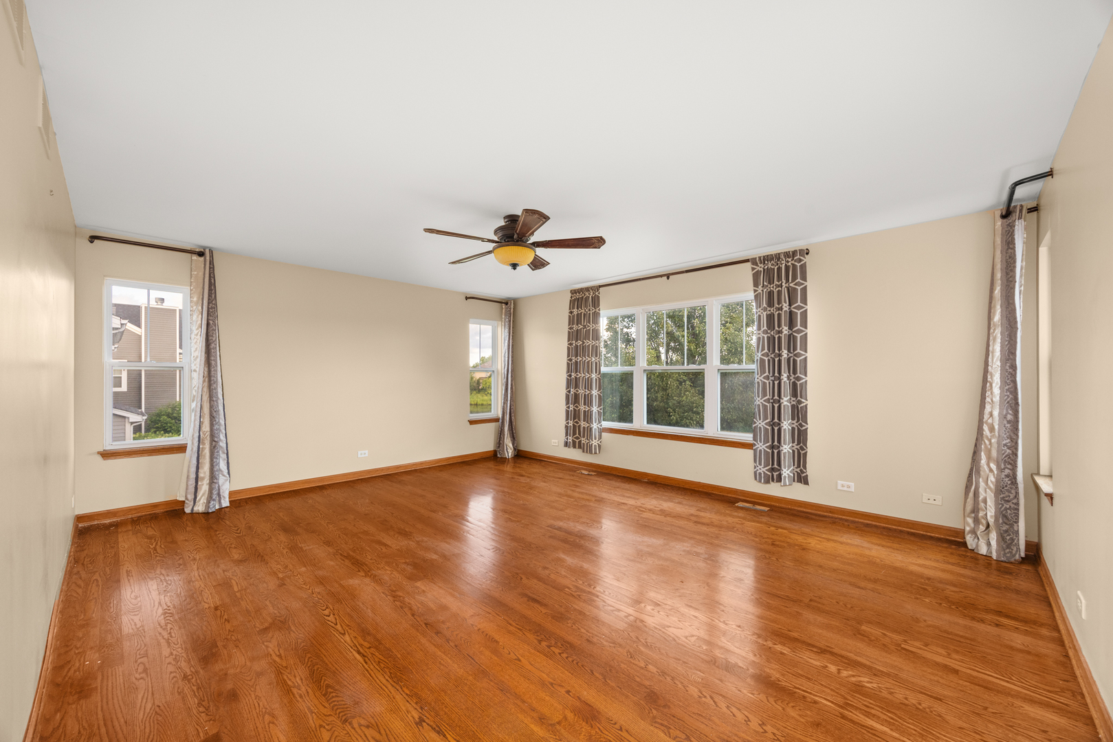 11253 Victoria Lane, Huntley, IL 60142