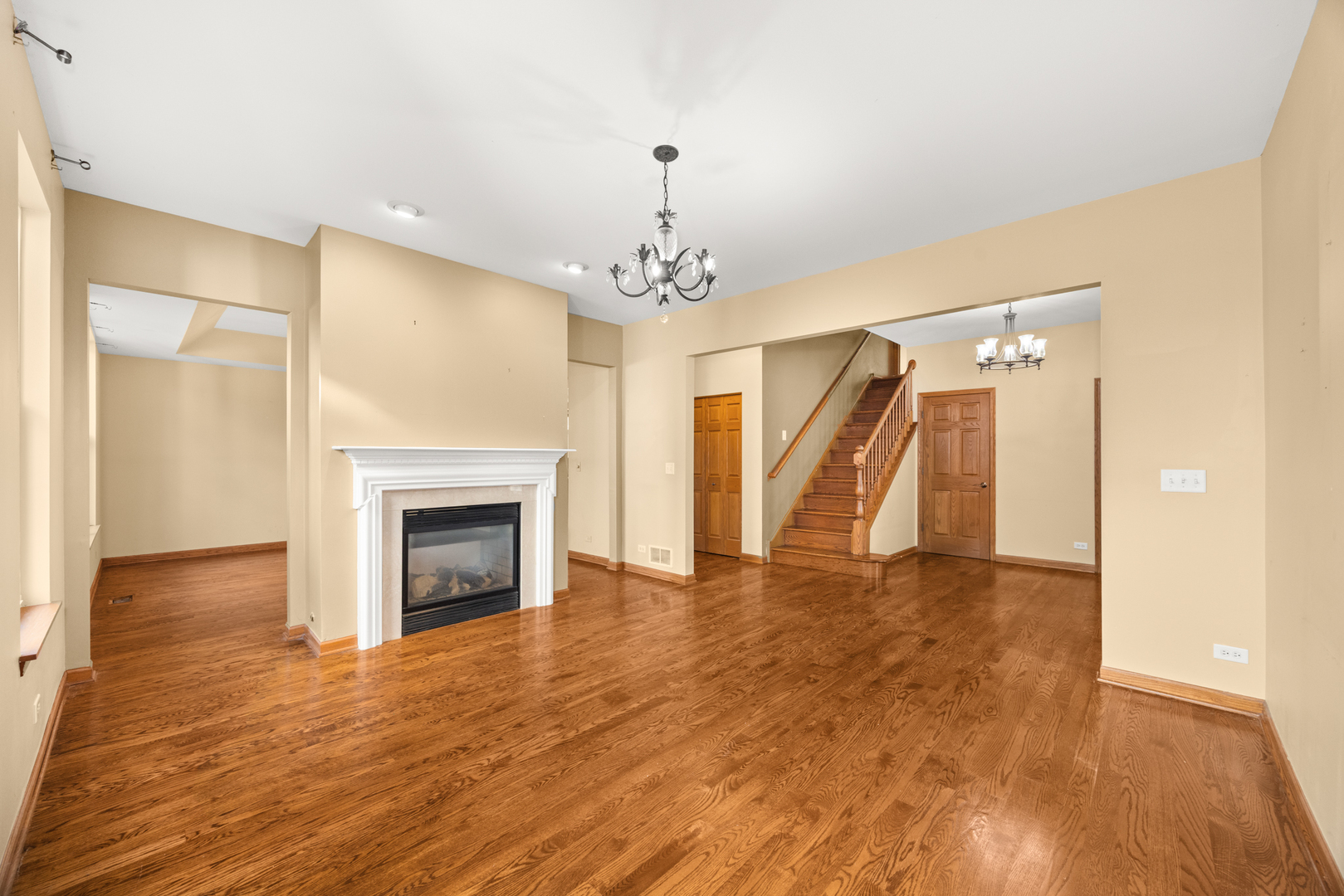 11253 Victoria Lane, Huntley, IL 60142