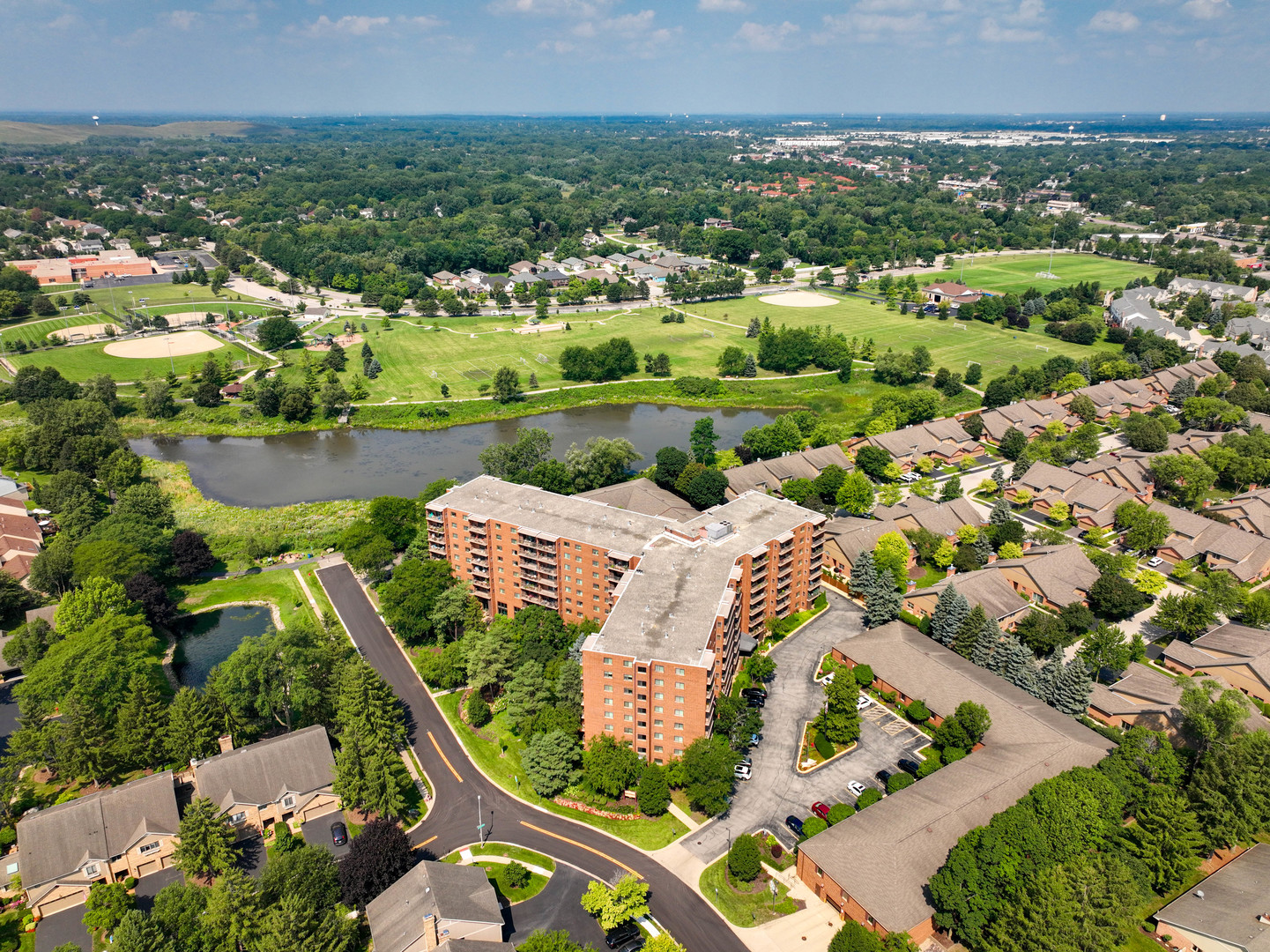 1 Bloomingdale Place #301, Bloomingdale, IL 60108