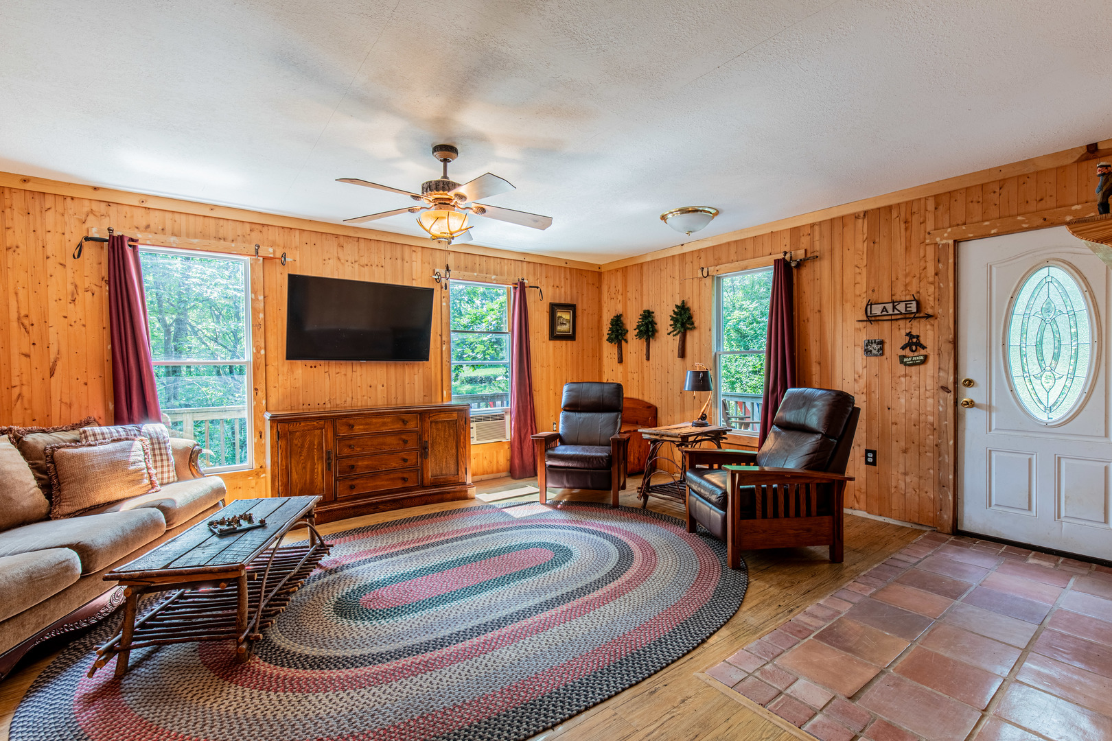 3 Poplar Court, Putnam, IL 61560
