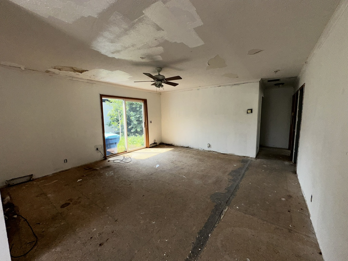 2221 Rush Street, Sauk Village, IL 60411