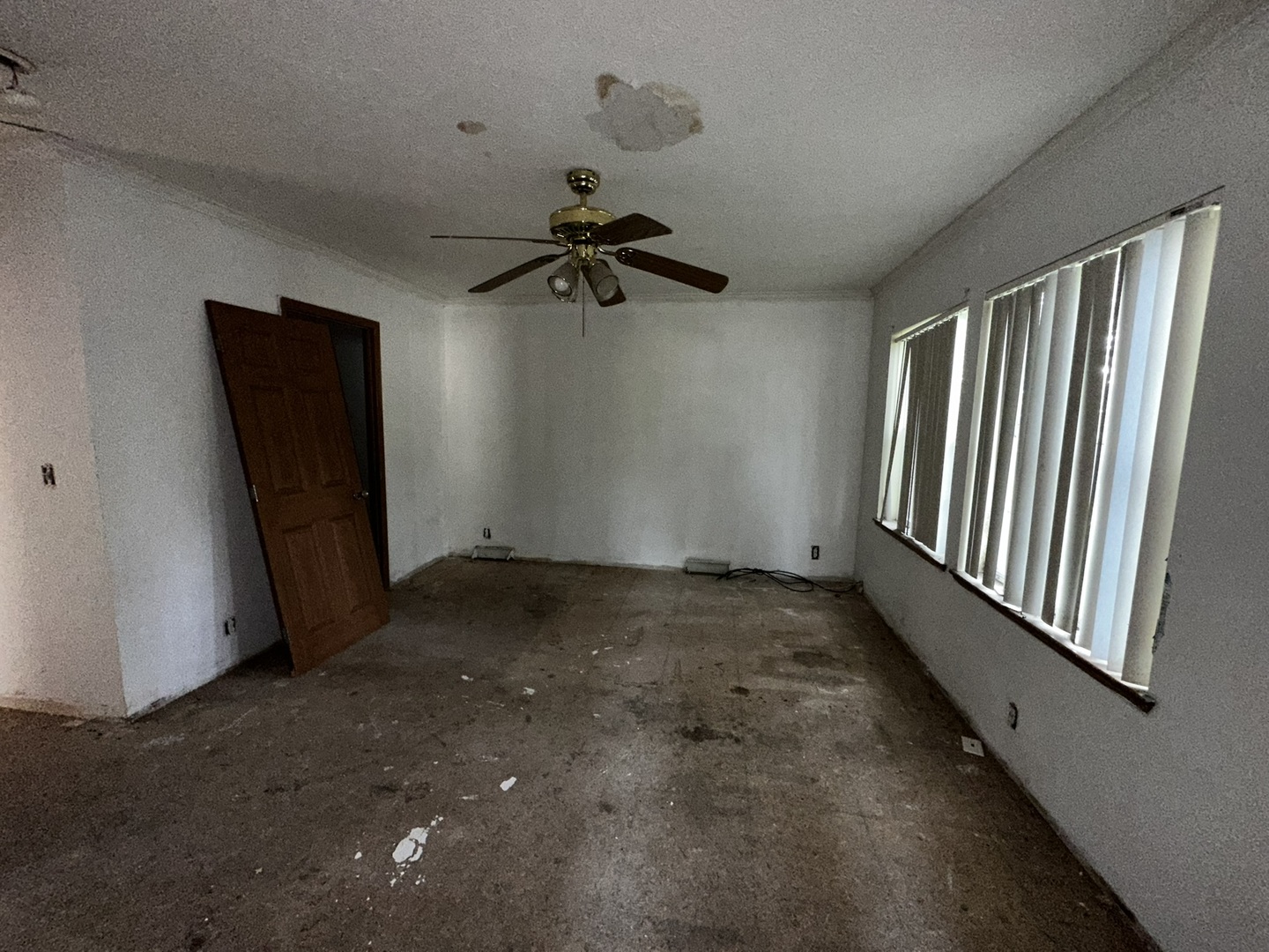 2221 Rush Street, Sauk Village, IL 60411